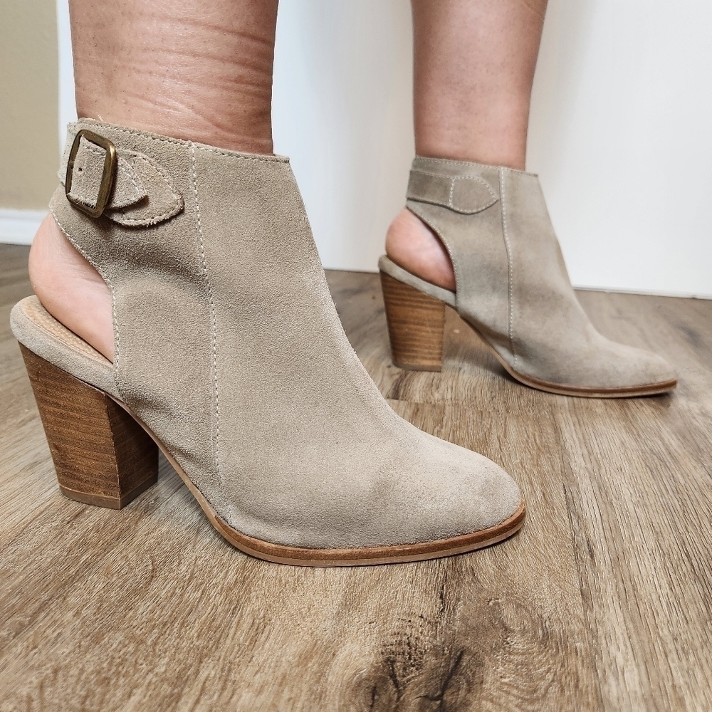 Seychelles Caravan Suede Sling Back Booties in Size 6.5